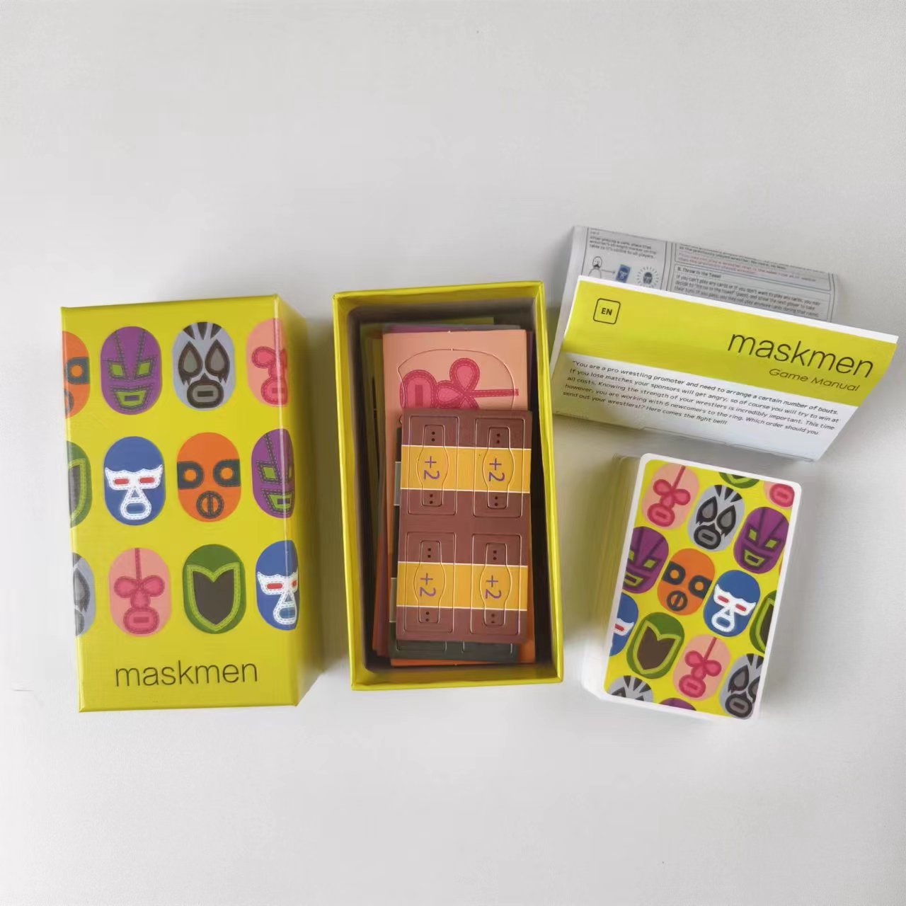 Maskmen Bilingual Oink Games Card Game product view 2