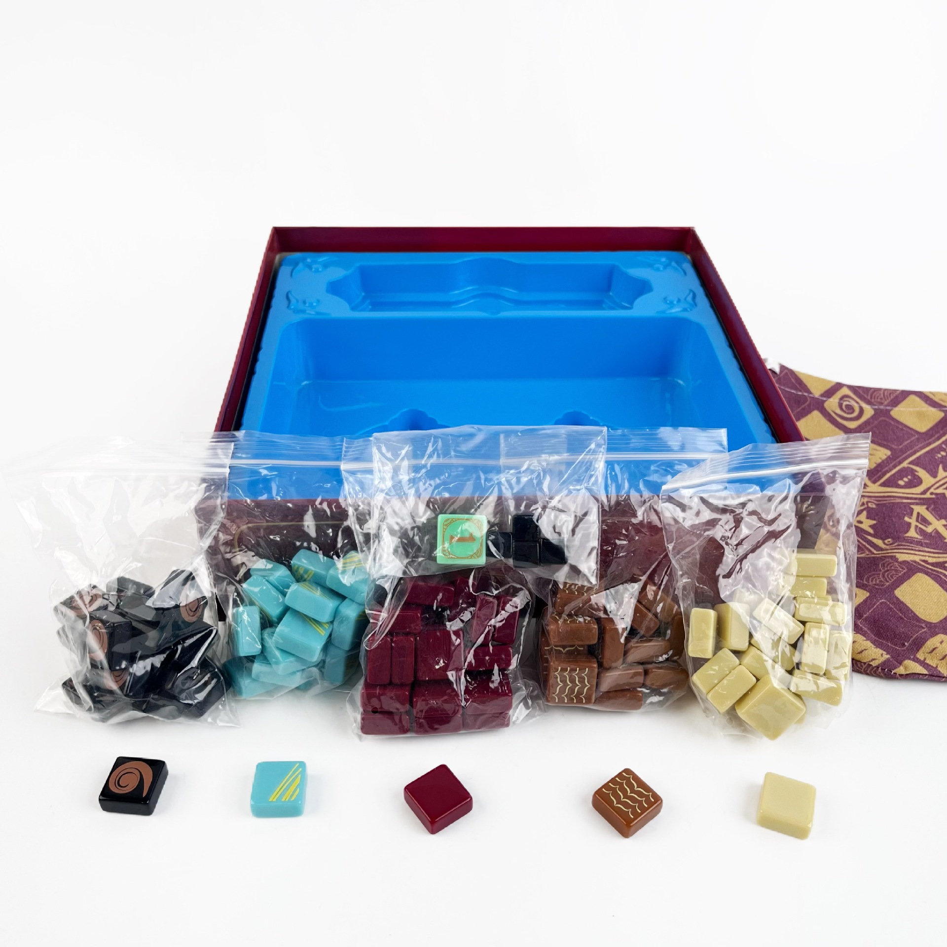 Azul Master Chocolatier Bilingual Tile Board Game