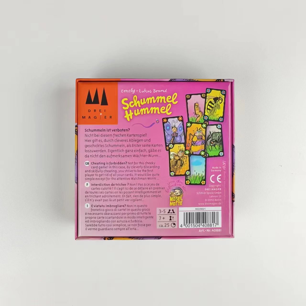 Schummel Hummel English Family Card Game product view 2