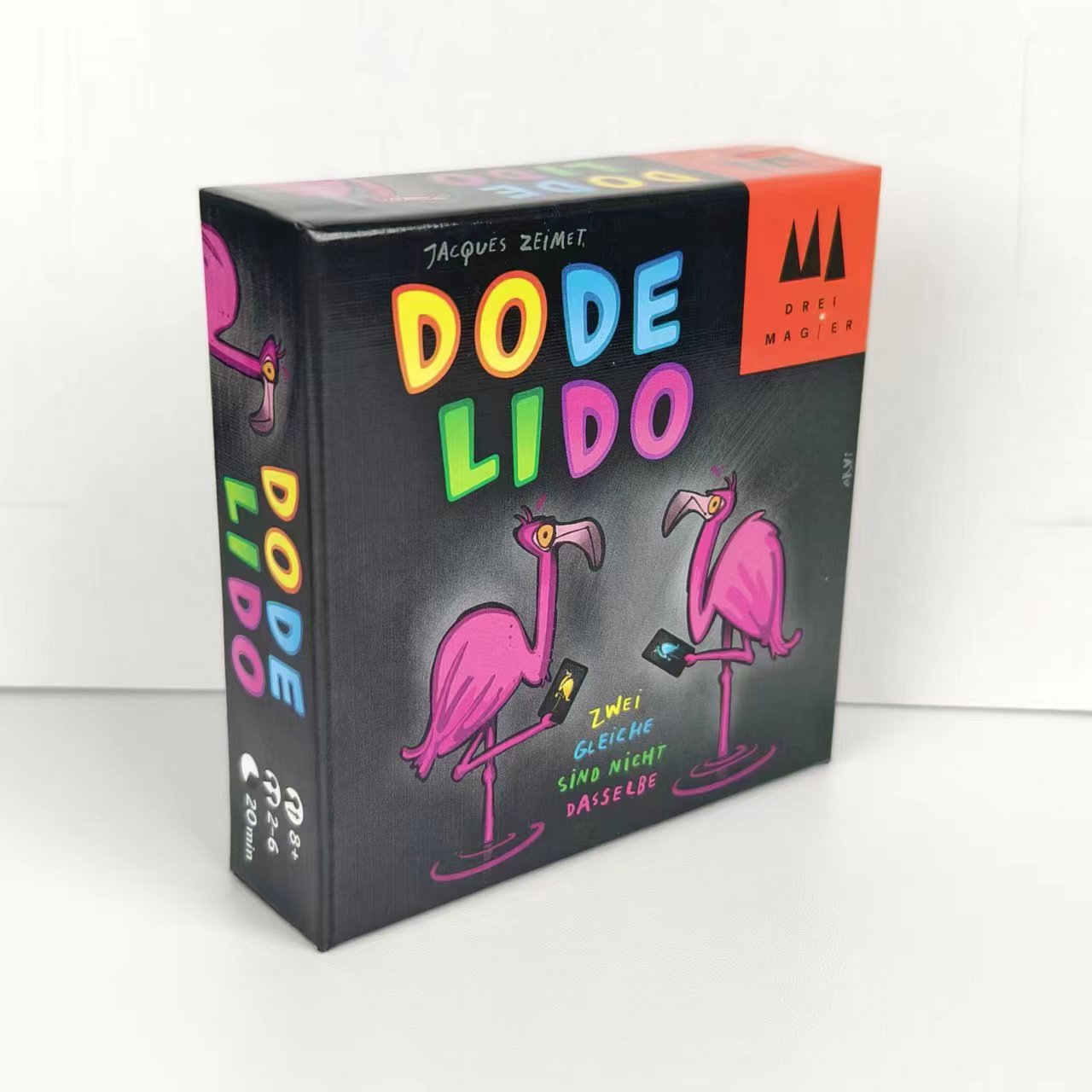 Dodelido English Family Reaction Card Game