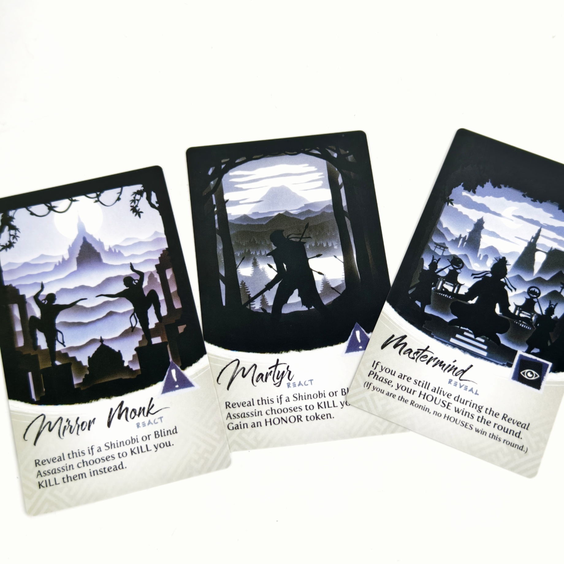 Night of the Ninja English Party Card Game product view 4