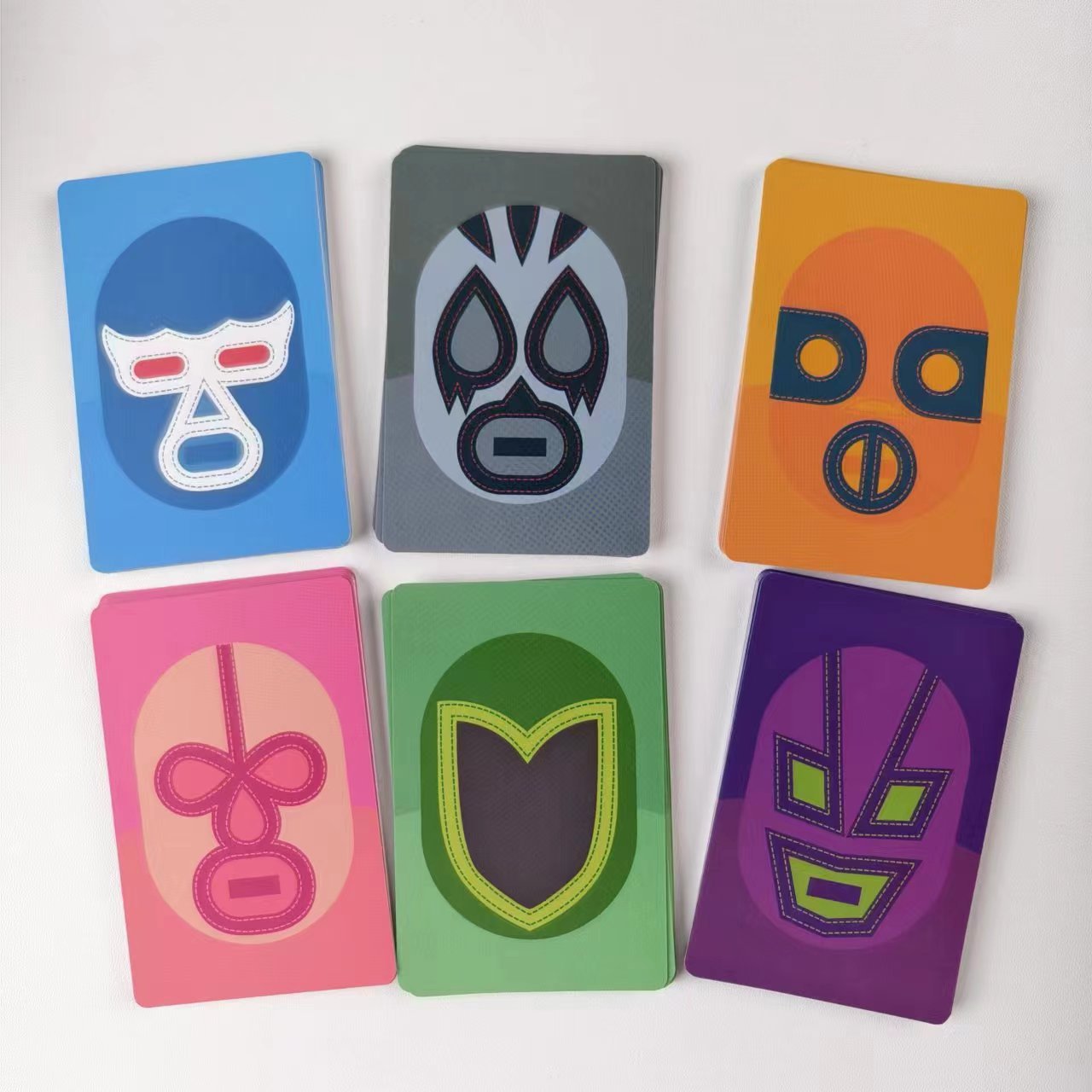 Maskmen Bilingual Oink Games Card Game