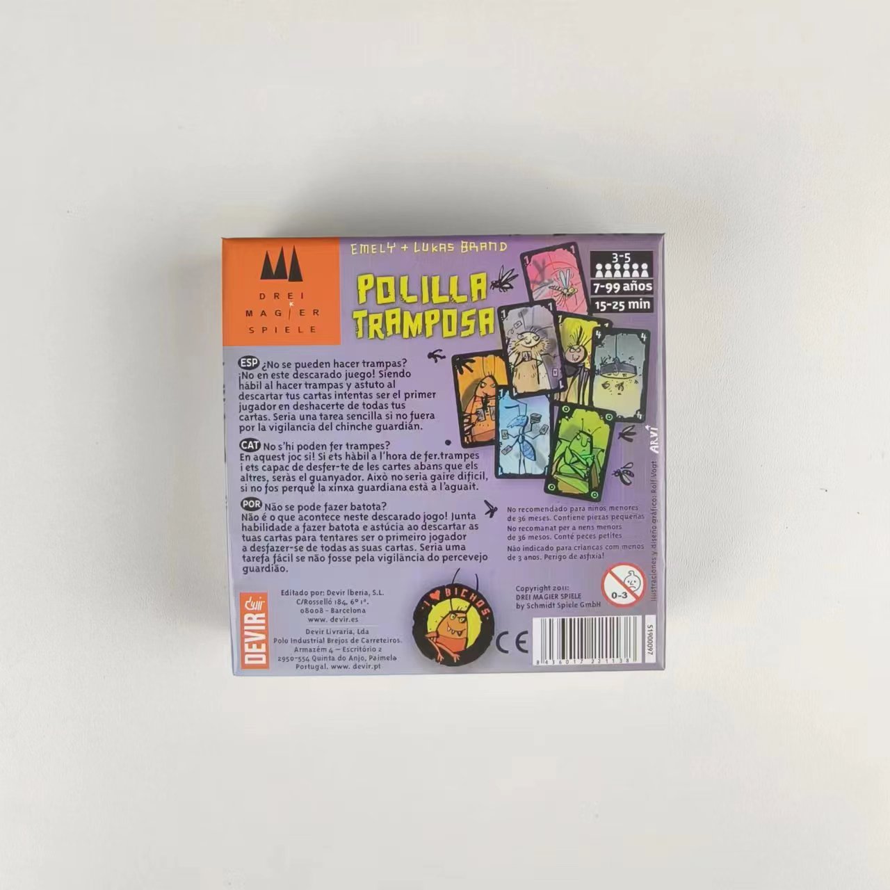 Polilla Tramposa Spanish Party Card Game product view 2