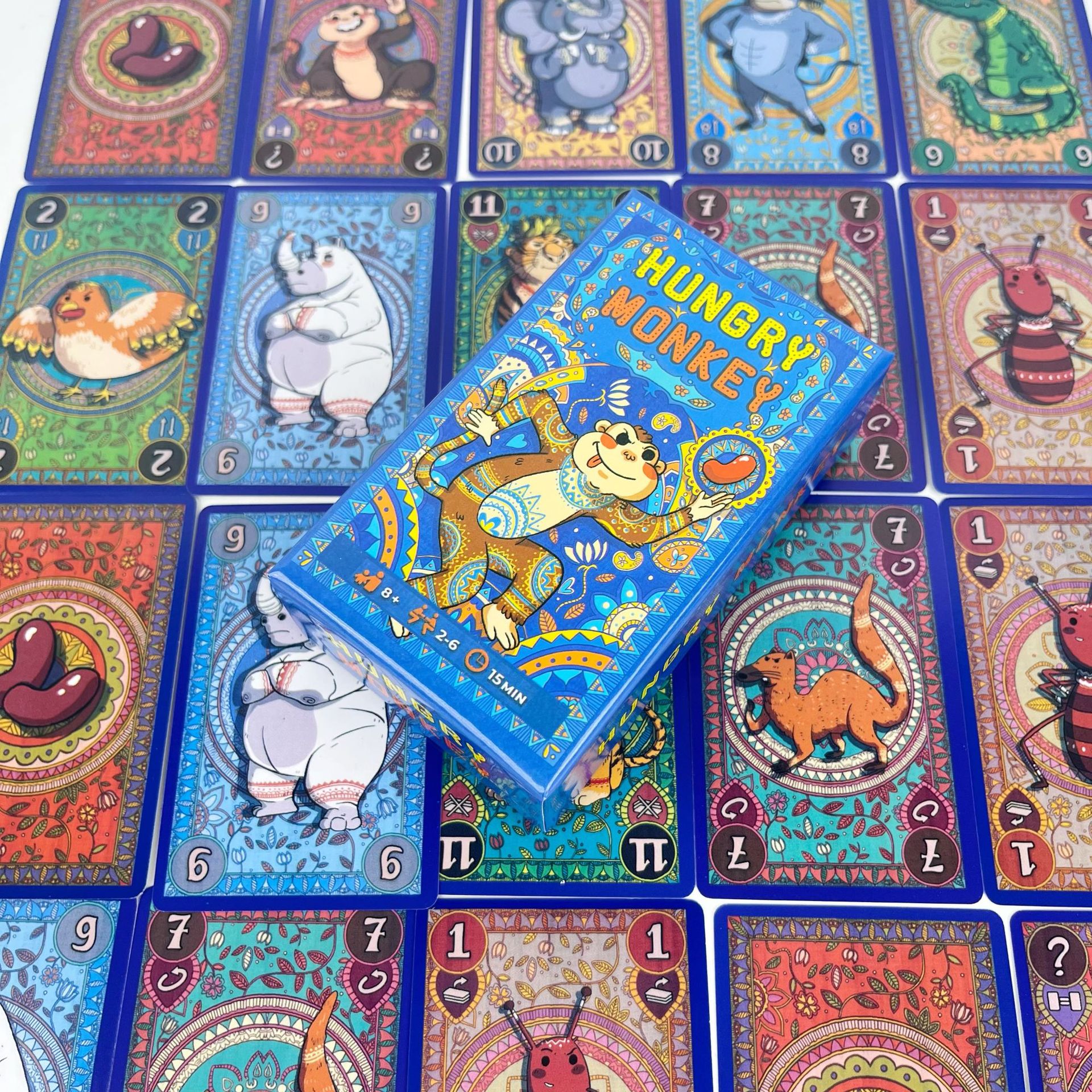Hungry Monkey Bilingual Family Card Game product view 2