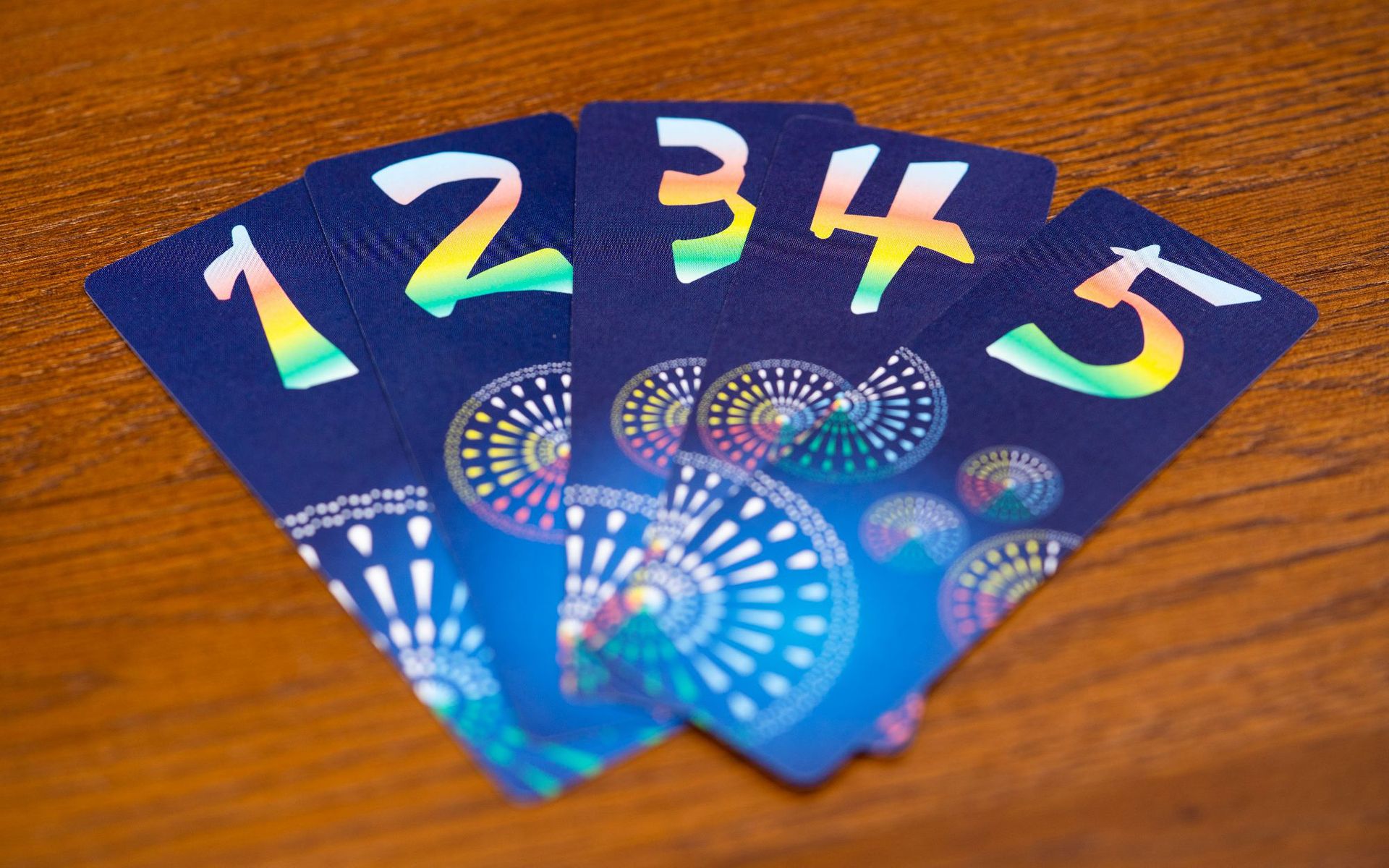 Hanabi Deluxe Chinese Cooperative Card Game product view 2